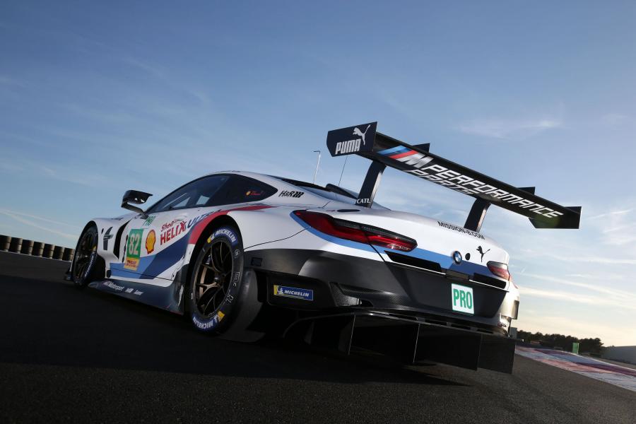  BMW M8 GTE 2018 года  (фото 27 из 43)